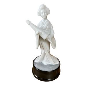 Vintage Rosenthal Netter Made In Japan Porcelain Geisha Music Box White Pristine